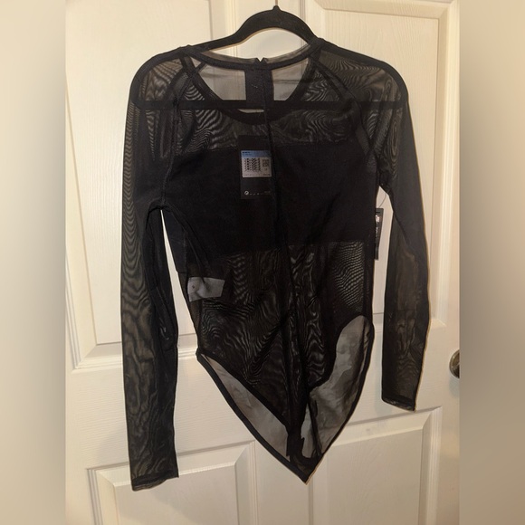 NWT Nike Women's Black Logo front Mesh long sleeve bodysuit streetwear M sporty - Picture 5 of 11